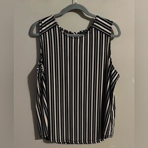 $8❤️Bundled Adrianna Papell Striped Black/Tan Tank